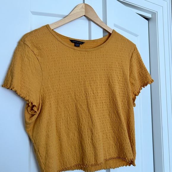 American Eagle Casual Yellow Tshirt - Picture 1 of 3